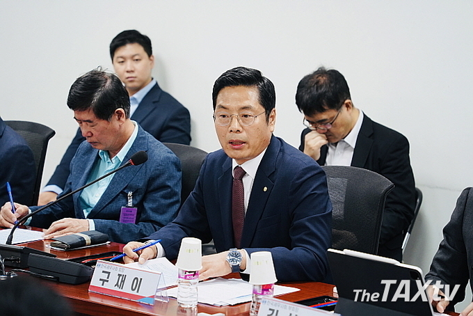 구재이 한국세무사회장은, "보조금 세금낭비를 막기 위해서는 결산검사, 기업진단, 성실신고확인 등 회계검증 전문가인 세무사를 참여시키고, 부실검증에 대해서는 징계 등 책임성도 강화해야 한다"고 건의했다. (사진: 한국세무사회)